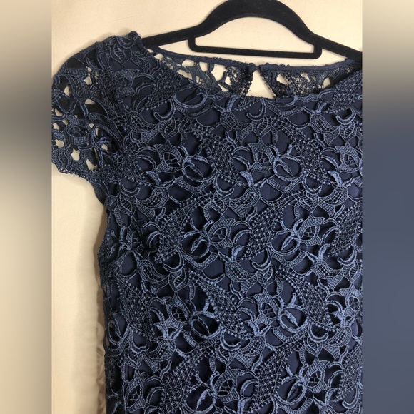 Alice + Olivia Clover Navy Blue Lace Bodycon Fitted Cut Out Mini Dress Size 8 - Picture 3 of 9